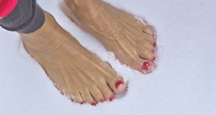 5 consejos cuidar pies invierno
